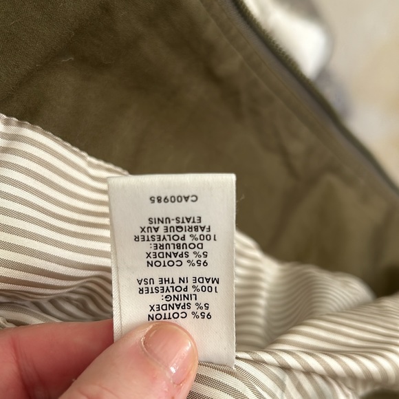 Nanette Lepore army green zip front vest. - Picture 10 of 11